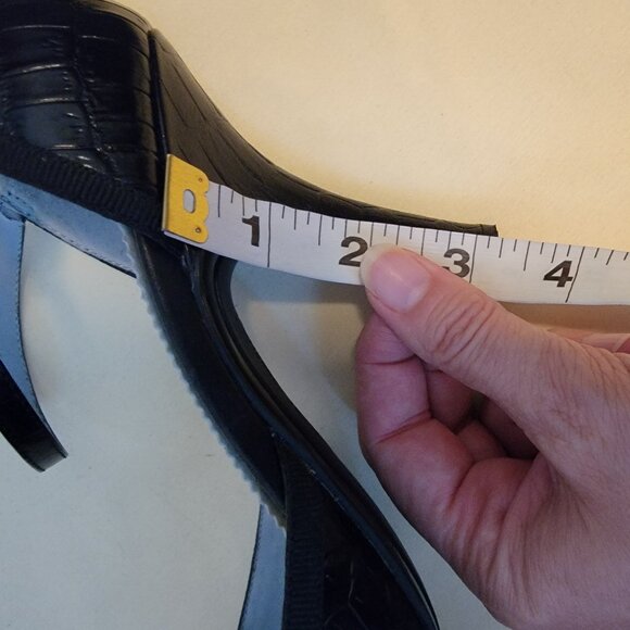 Etienne Aigner Adam Black Crocodile Point Toe D'Orsay Ankle Strap Pump Heels - Picture 13 of 13